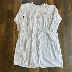 Gilligan & O’Malley Women’s Nightgown XXXL White Cotton Embroidered Floral